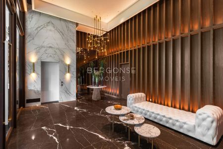 32_photo/94dce22459.385ead8a41557d2a-ATLAS-b1dafb1b-b629-4e21-bef4-1c4985741e07.jpg de apartamento à venda com 4 quartos, 342m² em Campo Comprido, Curitiba