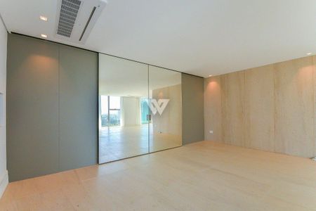 7_photo/94dce22459.666e4b8d599bd857-ATLAS-690961bb-bf6c-4a4d-9035-00c098e1e9cc.jpg de apartamento à venda com 3 quartos, 342m² em Campo Comprido, Curitiba