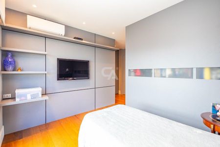 49_photo/94dce22461.ff1ed52af1ecb987-ATLAS-5bd29a03-bf87-4f81-adb2-ca3aa23d9e82.jpg de apartamento à venda com 3 quartos, 431m² em Campina do Siqueira, Curitiba