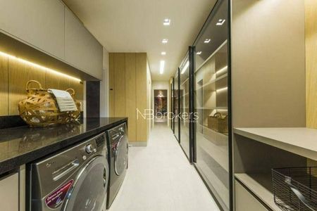 2_photo/94dce2248f.d2bd816db8a31aef-ATLAS-e1997028-62c6-4afc-9544-6d4a9e6f2fb6.jpg de apartamento à venda com 3 quartos, 272m² em Campina do Siqueira, Curitiba