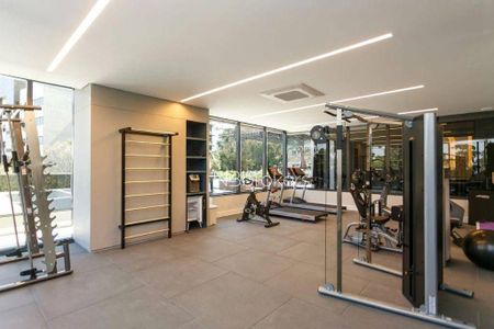 6_photo/94dce2248f.ed8de51b88f5d632-ATLAS-10f8253b-b246-4d7e-bbb0-8ff9a92512f5.jpg de apartamento à venda com 3 quartos, 272m² em Campina do Siqueira, Curitiba