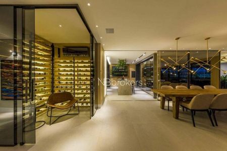 37_photo/94dce2248f.ed8de51b88f5d632-ATLAS-6e9ba78e-e233-45b3-bbd6-4cd81399aa29.jpg de apartamento à venda com 3 quartos, 272m² em Campina do Siqueira, Curitiba