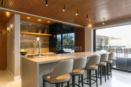 1_photo/94dce2248f.f2fa8bafb6b0959e-ATLAS-036673ad-9d85-4d78-bad4-8f3f8bc61b38.jpg de apartamento à venda com 3 quartos, 272m² em Campina do Siqueira, Curitiba