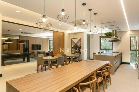 6_photo/94dce2248f.f2fa8bafb6b0959e-ATLAS-1bd56a9b-7fc3-4374-a3b7-26a15ee6b793.jpg de apartamento à venda com 3 quartos, 272m² em Campina do Siqueira, Curitiba