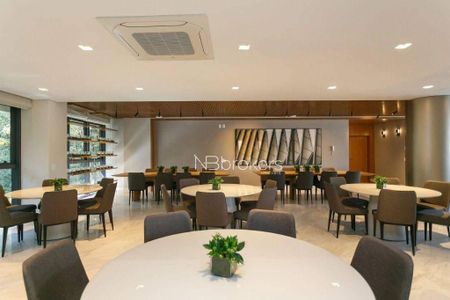 8_photo/94dce2248f.f2fa8bafb6b0959e-ATLAS-2a7c46c0-88c2-4d40-8328-204d70f8f075.jpg de apartamento à venda com 3 quartos, 272m² em Campina do Siqueira, Curitiba