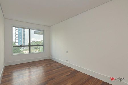 39_photo/94dce22599.4f98b4812f371c1b-ATLAS-38695eee-7ead-425f-b3cd-4b1e580cb2c7.jpg de apartamento à venda com 4 quartos, 320m² em Ecoville, Curitiba