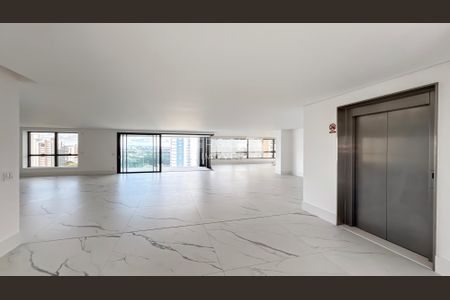 8_photo/94dce22599.868b5e6ae1481cfc-ATLAS-3e3ebc32-a266-4da6-b2fa-6d08df75294d.jpg de apartamento à venda com 3 quartos, 320m² em Ecoville, Curitiba