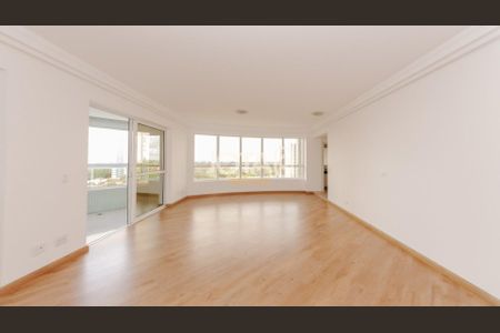 3_photo/94dce225af.98076e7d1a57e1d8-ATLAS-1b5ff27e-032b-4327-ae5d-7e9bba278a65.jpg de apartamento para alugar com 4 quartos, 189m² em Mossunguê, Curitiba