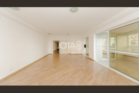 12_photo/94dce225af.98076e7d1a57e1d8-ATLAS-5f41b825-a3a1-4e18-8028-4f4819ab659e.jpg de apartamento para alugar com 4 quartos, 189m² em Mossunguê, Curitiba