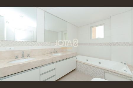 17_photo/94dce225af.98076e7d1a57e1d8-ATLAS-ad4f81bb-d8d2-4bf9-9dcd-a5bf75b28156.jpg de apartamento para alugar com 4 quartos, 189m² em Mossunguê, Curitiba