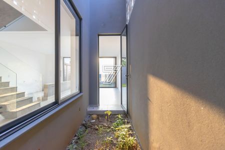 6_photo/94dce2263b.ee92c25e483eceec-ATLAS-2684d78c-93a2-45c3-b00d-d060f8cec4d9.jpg de casa à venda com 3 quartos, 197m² em Mossunguê, Curitiba