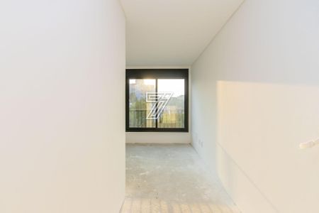 5_photo/94dce2263b.ee92c25e483eceec-ATLAS-cd876ece-9b93-426c-a0d6-db8cdc96fb26.jpg de casa à venda com 3 quartos, 197m² em Mossunguê, Curitiba