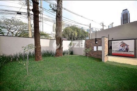 2_photo/94dce2263d.c7d943991d519b96-ATLAS-50463e10-1a25-41ed-b221-ed76ea7ea242.jpg de casa à venda com 3 quartos, 235m² em Mossunguê, Curitiba