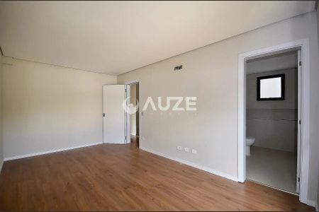 14_photo/94dce2263d.c7d943991d519b96-ATLAS-9d00e5b9-e1ae-4cc5-bcba-9d001cfd66ee.jpg de casa à venda com 3 quartos, 235m² em Mossunguê, Curitiba