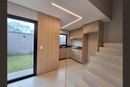 6_photo/94dce2263d.c7d943991d519b96-ATLAS-cadc4fd1-c91a-4d05-95c2-4e7d9bbde240.jpg de casa à venda com 3 quartos, 128m² em Mossunguê, Curitiba