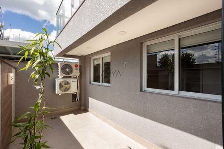 5_photo/94dce22653.2bad4bfdc9b9c2a6-ATLAS-d98fa128-a534-40ee-9b4c-e443a62cad68.jpg de apartamento à venda com 2 quartos, 106m² em Mossunguê, Curitiba