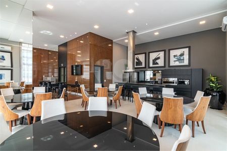 2_photo/94dce22665.8406d85b1cc03178-ATLAS-bd278d45-a009-4e5d-ae39-15b977a7b16b.jpg de apartamento à venda com 3 quartos, 243m² em Campo Comprido, Curitiba