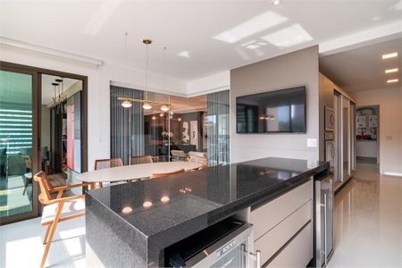 2_photo/94dce22665.e5c1dbf3952ec410-ATLAS-b84ba97c-b9ff-48cd-b069-0e5d9d1a75f3.jpg de apartamento à venda com 2 quartos, 74m² em Campo Comprido, Curitiba