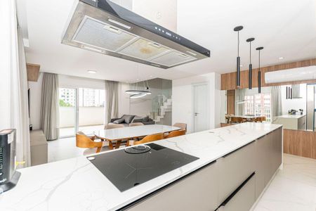 5_photo/94dce2267d.3714cccd63f8fe2d-ATLAS-1c34b874-dd99-43e8-a88a-ba5ffdcd0204.jpg de apartamento à venda com 3 quartos, 193m² em Campo Comprido, Curitiba