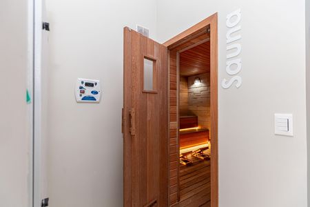 12_photo/94dce2267d.3714cccd63f8fe2d-ATLAS-31a16cdd-8030-421d-abc0-8aa43e075bcb.jpg de apartamento à venda com 3 quartos, 193m² em Campo Comprido, Curitiba