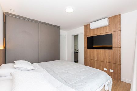 49_photo/94dce2267d.3714cccd63f8fe2d-ATLAS-64bb4542-1837-4fc3-aaf9-fb3a0da62cb8.jpg de apartamento à venda com 3 quartos, 193m² em Campo Comprido, Curitiba