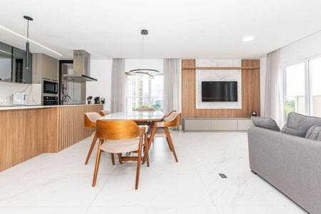 21_photo/94dce2267d.3714cccd63f8fe2d-ATLAS-fddbaec4-10b4-4170-9321-d1f39fbc2e22.jpg de apartamento à venda com 3 quartos, 193m² em Campo Comprido, Curitiba