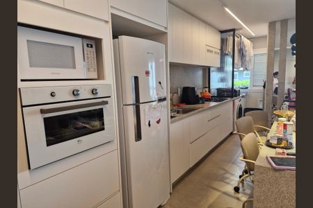 19_photo/94dce2267f.b222c14d64e5e2ca-ATLAS-85429a8f-7f3e-4d77-8ae9-ea129c9ea3c0.jpg de apartamento para alugar com 3 quartos, 87m² em Ecoville, Curitiba