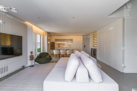 8_photo/94dce2267f.b81a1087159d0cfd-ATLAS-3a828845-c904-4e47-aea6-553b3e8e1bfd.jpg de apartamento para alugar com 3 quartos, 194m² em Ecoville, Curitiba