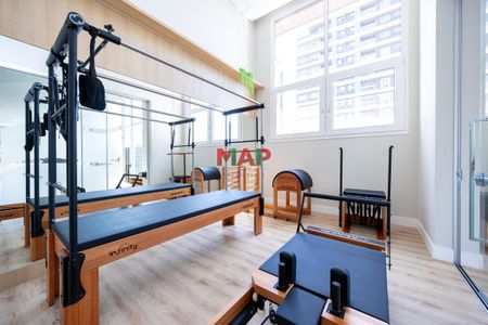 12_photo/94dce2267f.b81a1087159d0cfd-ATLAS-5dcd6473-52a0-4dc7-b2ef-9086b4848bd2.jpg de apartamento à venda com 3 quartos, 194m² em Ecoville, Curitiba