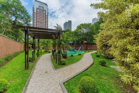 9_photo/94dce2269f.4819fa1d6372a732-ATLAS-45ff96fa-24ef-4a3c-9c3d-3b5ce890fa43.jpg de apartamento à venda com 3 quartos, 143m² em Campina do Siqueira, Curitiba