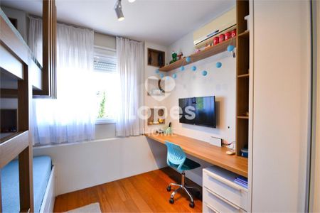 12_photo/94dce226d9.1463d70521bc8e9f-ATLAS-225959ae-a79f-477d-a830-47ddc41f2d7d.jpg de casa à venda com 4 quartos, 220m² em Mossunguê, Curitiba