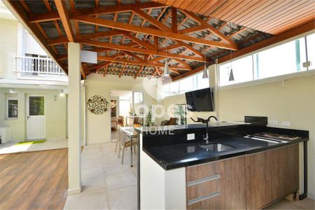 18_photo/94dce226d9.1463d70521bc8e9f-ATLAS-e766c4e7-c656-439f-a39b-b680efe08a25.jpg de casa à venda com 4 quartos, 220m² em Mossunguê, Curitiba