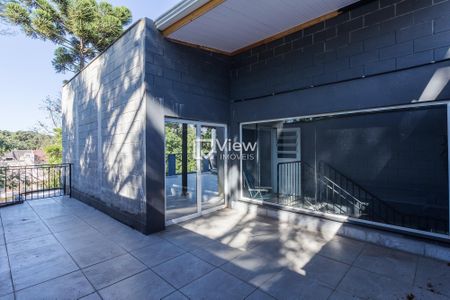 6_photo/94dce229eb.1aa5b8f538f3adaf-ATLAS-489ed008-e68d-4db3-a9ce-fddeb07246c2.jpg de casa à venda com 4 quartos, 290m² em Mossunguê, Curitiba