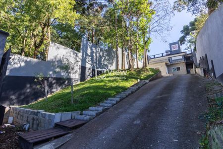 6_photo/94dce229eb.1aa5b8f538f3adaf-ATLAS-7634bd0d-7997-4499-9ca7-1106d59bf04f.jpg de casa à venda com 4 quartos, 290m² em Mossunguê, Curitiba