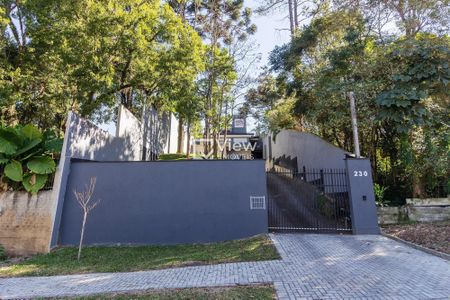 3_photo/94dce229eb.1aa5b8f538f3adaf-ATLAS-e36f7ba0-55cf-4c86-b117-cc0a4eef9606.jpg de casa à venda com 4 quartos, 290m² em Mossunguê, Curitiba