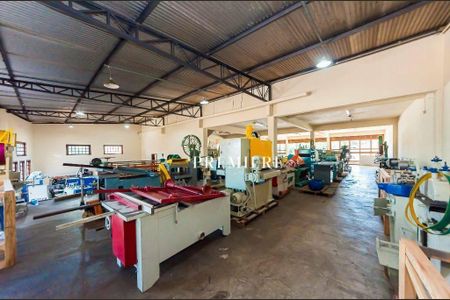 24_photo/94dce22a41.49e5f4e107e90c19-ATLAS-54e8fc56-4232-4df9-9d9d-9cf806279c24.jpg de casa para alugar com 2 quartos, 1021m² em Mossunguê, Curitiba