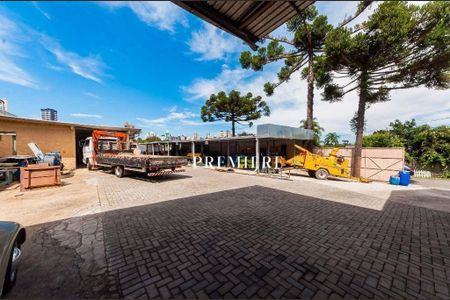 34_photo/94dce22a41.49e5f4e107e90c19-ATLAS-8950df88-5c54-4959-8e92-58f4f53b7f32.jpg de casa para alugar com 2 quartos, 1021m² em Mossunguê, Curitiba