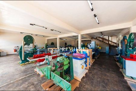 18_photo/94dce22a41.49e5f4e107e90c19-ATLAS-e6e1d633-135c-43a0-b7ed-28756384d328.jpg de casa para alugar com 2 quartos, 1021m² em Mossunguê, Curitiba