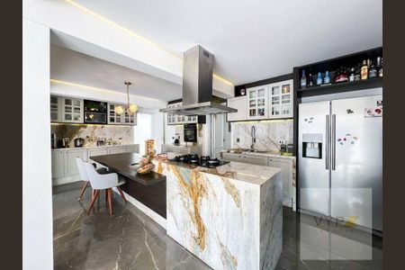 11_photo/94dce22aab.c7baea140fc48cda-ATLAS-38b81a1a-76fa-4035-bf6a-e01c6ea2310e.jpg de casa à venda com 4 quartos, 490m² em Santo Inácio, Curitiba