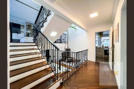 14_photo/94dce22aab.c7baea140fc48cda-ATLAS-81f752f3-4014-4e7a-9be4-c78fc2c7fb5a.jpg de casa à venda com 4 quartos, 490m² em Santo Inácio, Curitiba