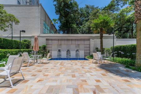 8_photo/94dce22bf9.bcbf43530e746794-ATLAS-3db01efb-9434-4ec3-9bf0-28a0341e4fe2.jpg de apartamento à venda com 4 quartos, 185m² em Mossunguê, Curitiba