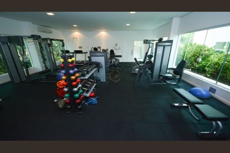 11_photo/94dce22c03.fea8d7f539ab5187-ATLAS-4fadb9ff-7a21-4ed8-a733-0d74a73abfe8.jpg de apartamento para alugar com 4 quartos, 218m² em Campina do Siqueira, Curitiba