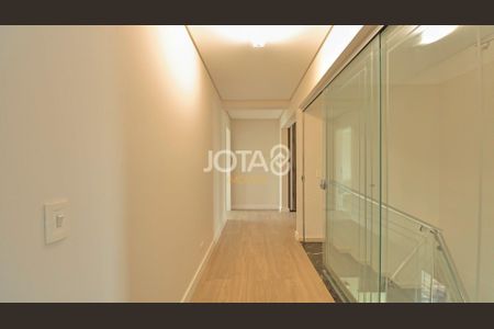 12_photo/94dce22c03.fea8d7f539ab5187-ATLAS-d8ff1d8a-67c1-4832-9684-c8a5aa7df70f.jpg de apartamento para alugar com 4 quartos, 218m² em Campina do Siqueira, Curitiba