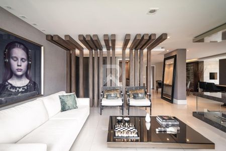 4_photo/94dce22c0f.89f4a6df32e7f5d8-ATLAS-403ce810-72db-41a2-a430-c4e08de47ee4.jpg de apartamento à venda com 3 quartos, 192m² em Mossunguê, Curitiba