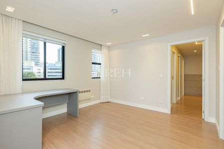 12_photo/94dce22c0f.bdd060b98a1b2866-ATLAS-7d85334a-b8ac-4b8a-9968-8e1cec323c3d.jpg de apartamento à venda com 3 quartos, 192m² em Mossunguê, Curitiba