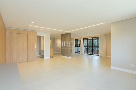 3_photo/94dce22c0f.bdd060b98a1b2866-ATLAS-e94c43ac-05f7-4447-badb-3c44fa1e9aeb.jpg de apartamento à venda com 3 quartos, 192m² em Mossunguê, Curitiba