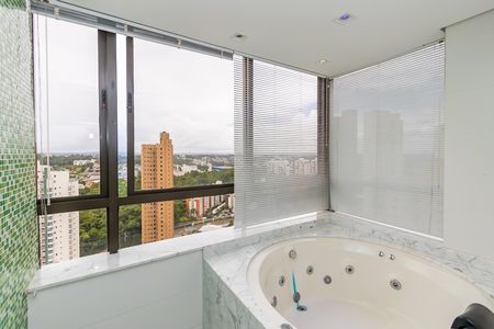 7_photo/94dce22c2b.6a2cde5a9a9595ab-ATLAS-1e2493fe-64b2-4ff0-aadc-8a006b80fbce.jpg de apartamento à venda com 4 quartos, 406m² em Campina do Siqueira, Curitiba