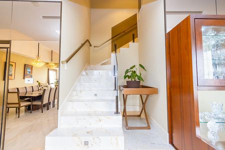 6_photo/94dce22c2b.6a2cde5a9a9595ab-ATLAS-de4f1710-d534-4dd8-bdaa-4b9ff5c17a57.jpg de apartamento à venda com 4 quartos, 406m² em Campina do Siqueira, Curitiba