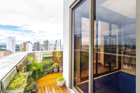 9_photo/94dce22c2b.6a2cde5a9a9595ab-ATLAS-e73d5ae5-a067-4cea-9e9e-515ad69f8a21.jpg de apartamento à venda com 4 quartos, 406m² em Campina do Siqueira, Curitiba