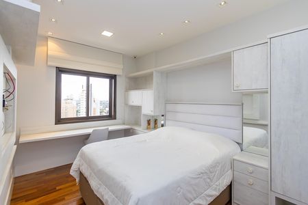 19_photo/94dce22c2f.0a1194eb6029b764-ATLAS-5b50fc21-1f1d-4520-9bf9-e16d0204c8fd.jpg de apartamento à venda com 4 quartos, 406m² em Mossunguê, Curitiba